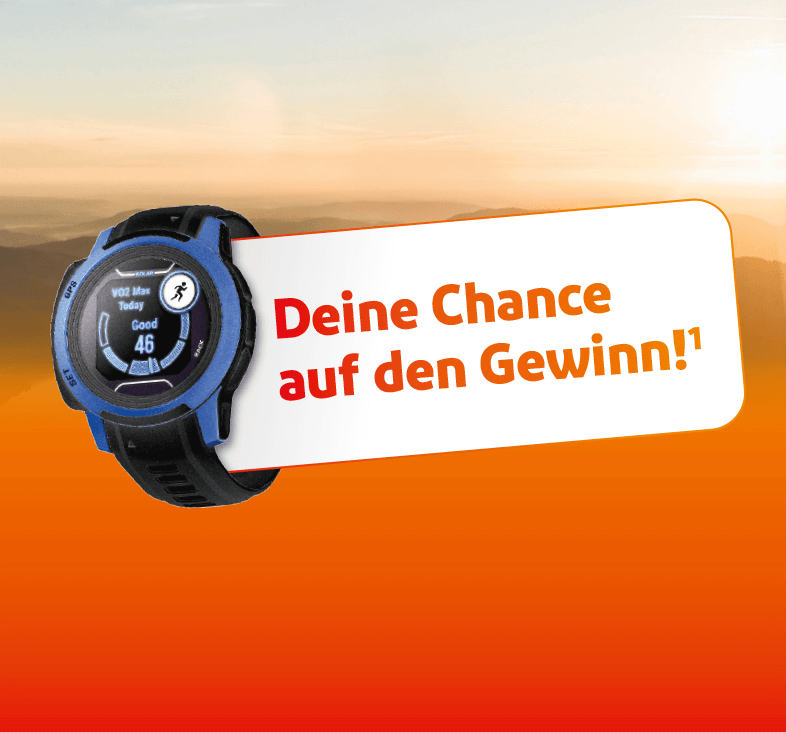 Sportuhr vor Berg- und Seenlandschaft und aufgehender Sonne mit Störertext: Deine Chance auf den Gewinn!
